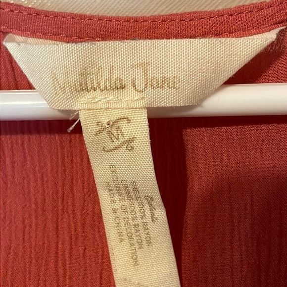 •MATILDA JANE•ROSE WILLOW SWING TOP, V-NECK SIDE TIE TASSLE SIZE MEDIUM EUC - Picture 5 of 6